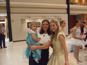 Auretta, Mom and Cinderella 